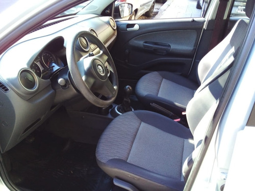 Imagen 6 de 10 de Volkswagen Gol Trend 2013