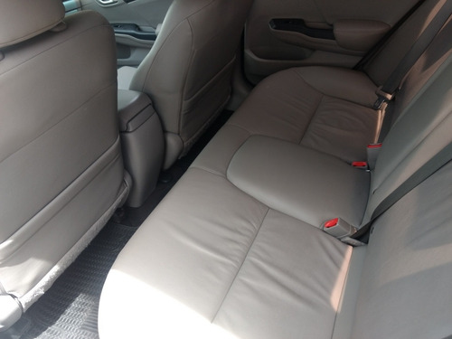 Honda Civic 1.8 Exs At 140cv 2014