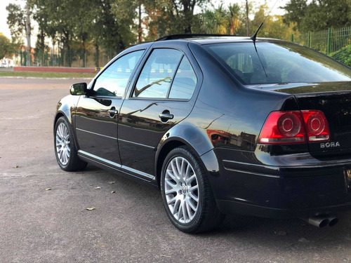 Volkswagen Bora 1.8 Highline T 180cv Cuero 2009