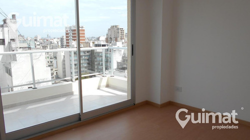 Imagen 2 de 9 de Aguero Y Cordoba A Estrenar Dos Ambientes Al Frente Con Balcòn Y Amenities