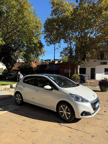 Peugeot 208 1.6 Feline Pack Cuir