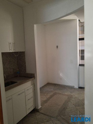 Conj. Comercial - Jardim América - Sp - 599289