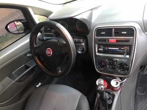 Fiat Punto 1.4 Attractive 2011