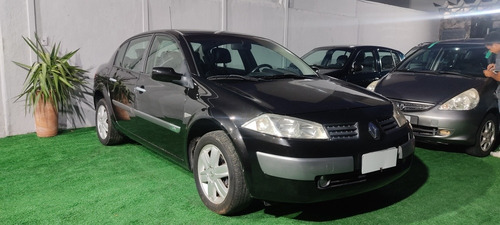 Renault Megane 2007 2.0 Dynamique 4p