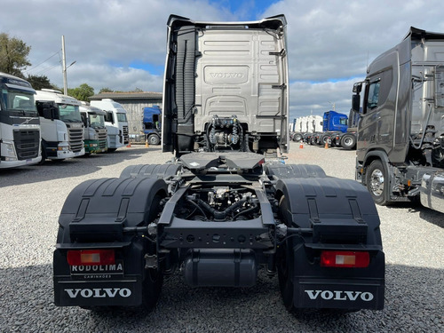Imagem 8 de 18 de Volvo Fh 540 6x4 2021 Fh Traçado Volvo Globetrotter Traçado