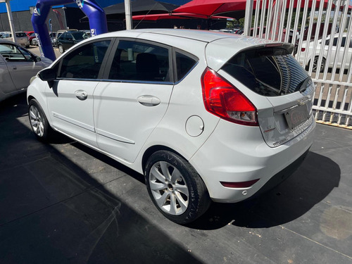 Ford Fiesta Ha 1.6l Ti A 2014