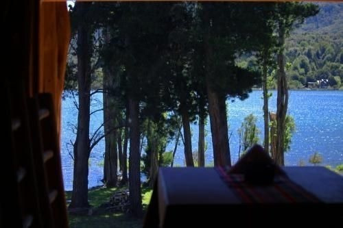 Imagen 10 de 26 de Hosteria Miradas Del Lago - Sobre El Lago Epuyén