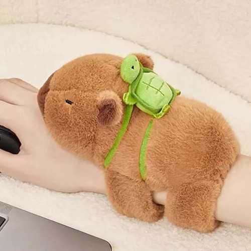 Capibara Peluche Brazalete Con Mochila
