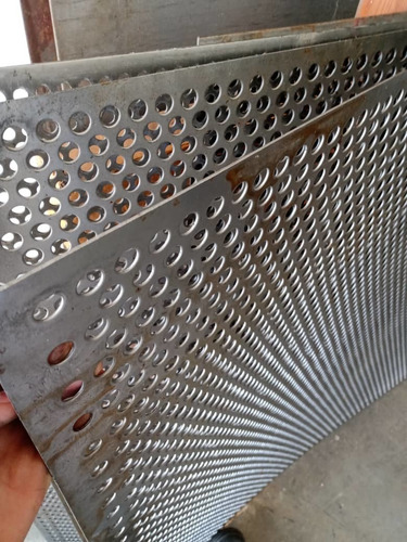 Imagen 3 de 4 de Lamina Perforacion 12mm × Espesor 1.5mm En Acero Al Carbono