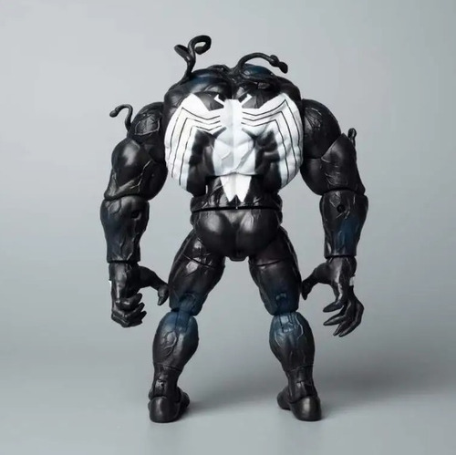 Figura Venom 20 C Articulada Con Accesorios
