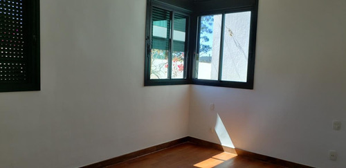 Casa Com 4 Quartos Alphaville - Nova Lima - Mg - 546