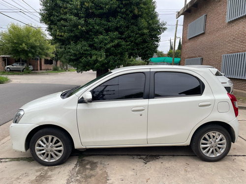 Toyota Etios 1.5 Xls