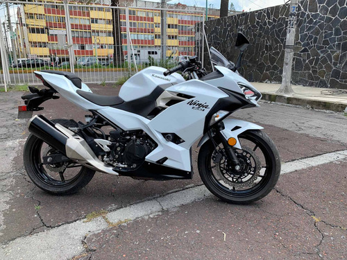 Imagen 3 de 10 de Kawasaki Ninja 400