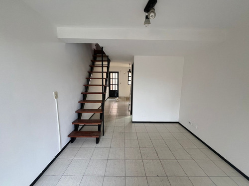 Venta Triplex Muñiz