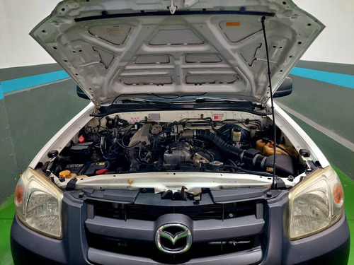 Imagen 12 de 14 de Mazda Bt-50 4x4