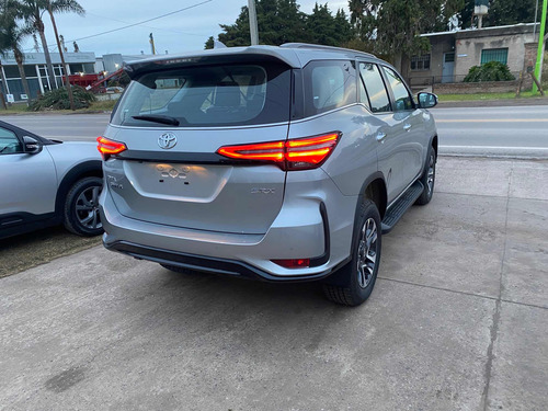 Toyota SW4 2.8 Srx 204Cv 4X4 7As At