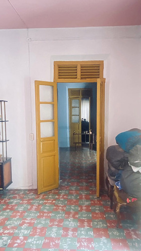 Casa Remodelada Muy Céntrica A Dos Cuadras Del Hospital Civil Muy Amplia