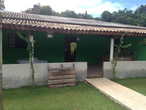 Linda Chácara No J.d São Fernando, 4 Dormitórios, Confira!
