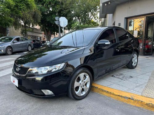 Kia Cerato 2.0 Forte Ex