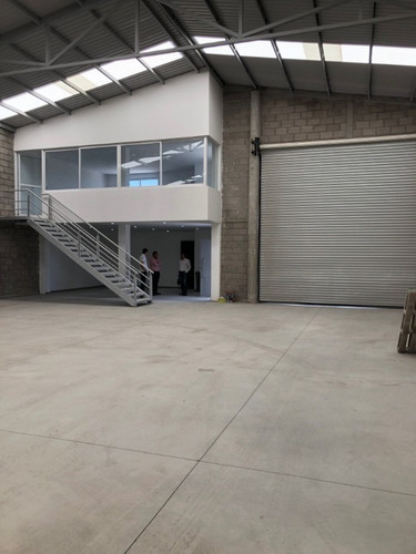 Imagen 2 de 9 de Bodega En Venta En Libramiento Sur Poniente