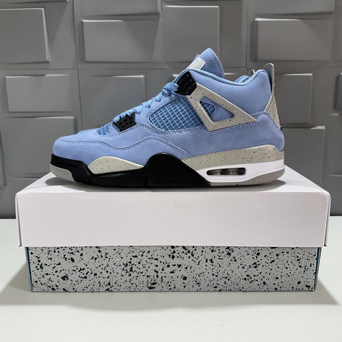 Air Jordan 4 University Blue 41