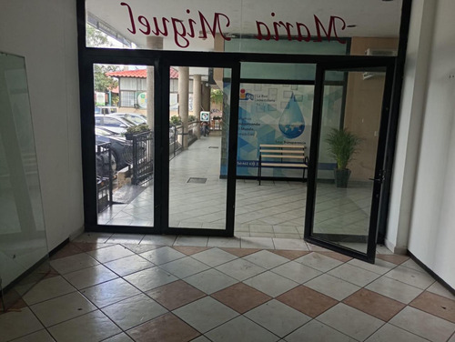 Local Comercial En Renta En Col Las Reynas