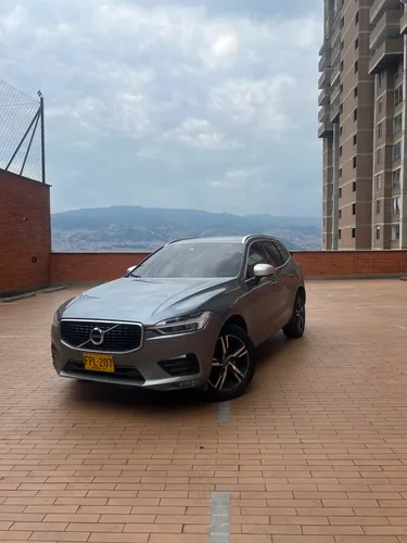 Volvo XC60 2.0 T5 Awd R-design