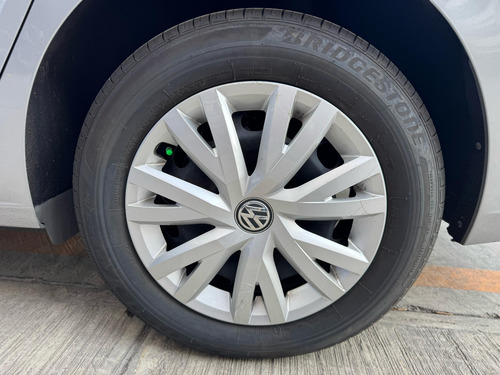Volkswagen Jetta 1.4 TSI manual