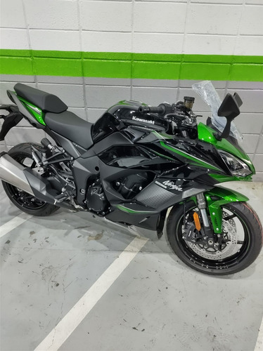 Imagen 3 de 25 de Kawasaki Ninja 1000 Sx ( No Fjr 1300 No Cbr 1000 No S1000r)