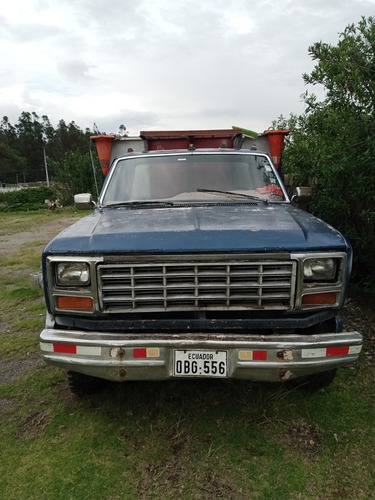Imagen 2 de 3 de Ford 350 1981 Cajon