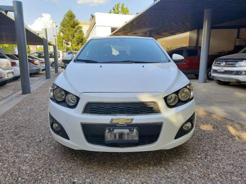 Imagen 3 de 15 de Chevrolet Sonic 1.6 Lt M/t 2014