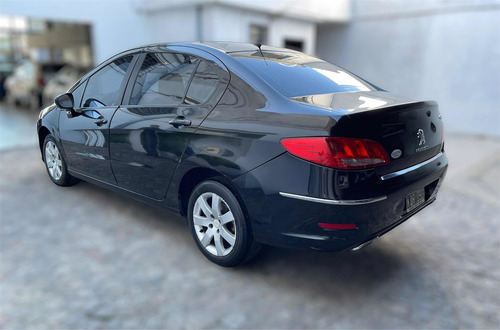 Imagen 2 de 8 de Peugeot 408 2011 2.0 Allure 143cv