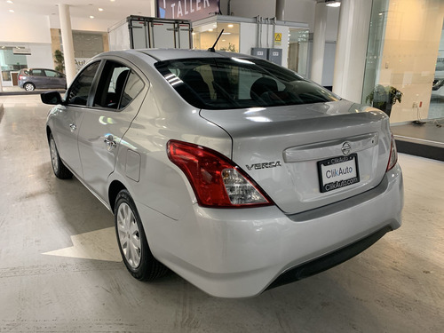 Imagen 6 de 15 de Nissan Versa 2017 1.6 Sense Mt