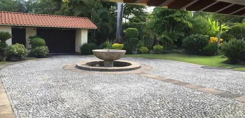 La Casa De Los Apantles