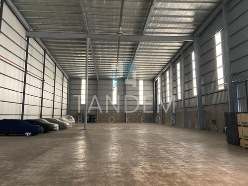 Imagen 4 de 7 de Excelente Galpón Planta Libre Con 1500 M2 De Playa De Maniobra Propia Zona Industrial Tigre