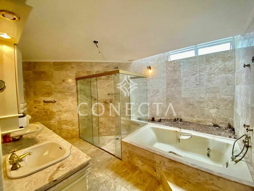 Imagem 20 de 21 de Casa Para Locação No Tamboré | 1460m² | 5 Suítes | Salão De Festas E Espaço Gourmet | Piscina | Vista Privilegiada - Cncl1165-2