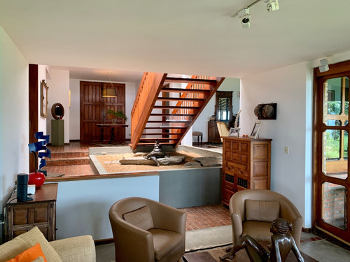 Hermosa Casa En Venta En Alto Hatillo