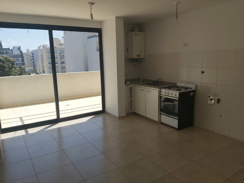 Imagen 4 de 6 de Vendo Dpto. B Gral Paz 1 Dorm 75 M2 -amlio Balcon De 23m2.