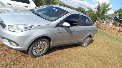 Fiat Grand Siena 2013 1.6 16v Essence Flex 4p