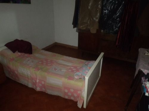 Vendo Vivienda Multifamiliar De 10 Ambientes Isidro Casanova A Mtrs De Ruta 3