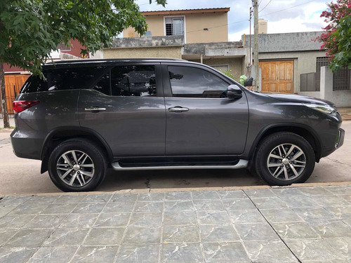 Toyota Sw4 2.8 Srx 177cv 4x4 7as At 2019