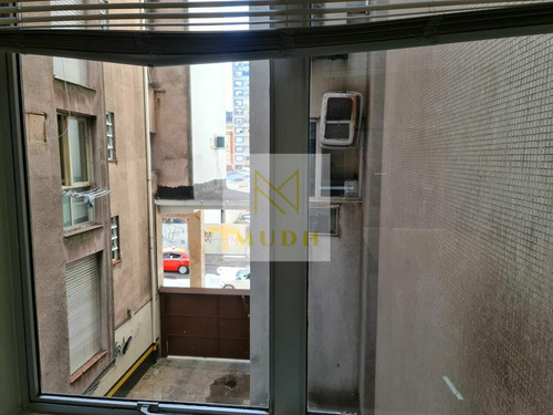 Imagem 10 de 14 de Sala À Venda No Bairro Centro Histórico - Porto Alegre/rs - W696