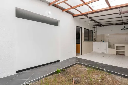 Casa En Venta En Puente Largo. Cod V5967