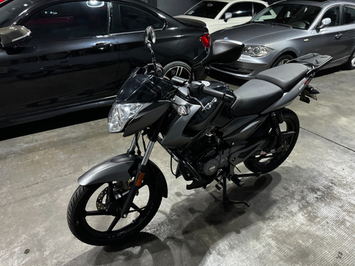 Bajaj Rouser Ns 125