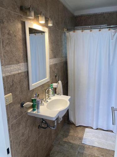 Venta Casa Estilo Minimalista- Club De Campo El Lauquén