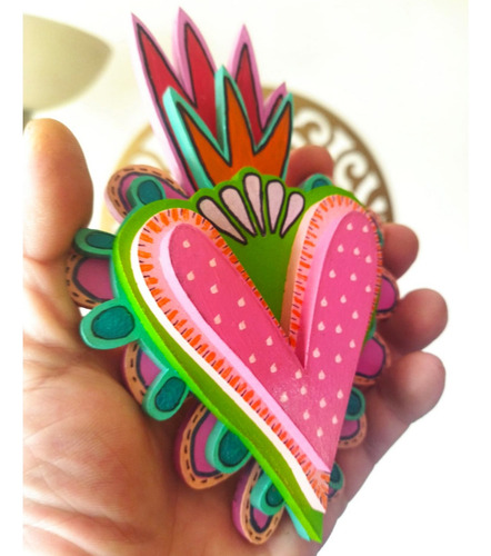 Corazón Mexicano Multicapa Pintado A Mano. 11 X 17 X 3 Cms.