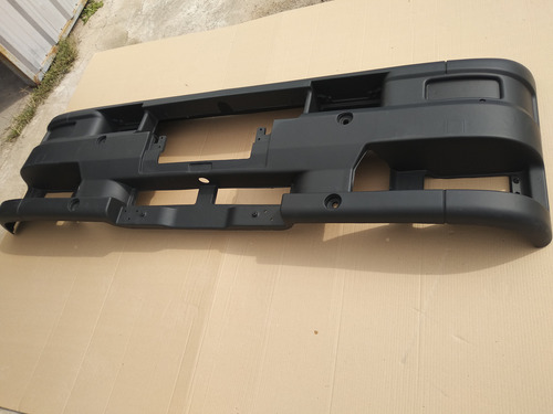 Paragolpe Para Iveco Eurotech Trakker En Fibra De Vidrio