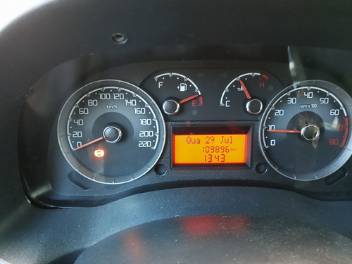 Fiat Doblo 2014 1.8 16v Essence Flex 5p