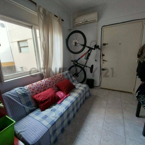 Venta Departamento Pompeya 2 Ambientes