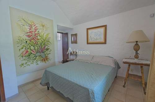 Casa De 4 Dormitorios Con Piscina Climatizada En Alquiler- Ref: 2958